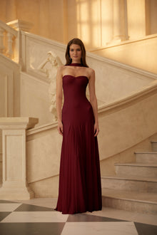 Rêverie Red Sweetheart Neck Maxi Dress
